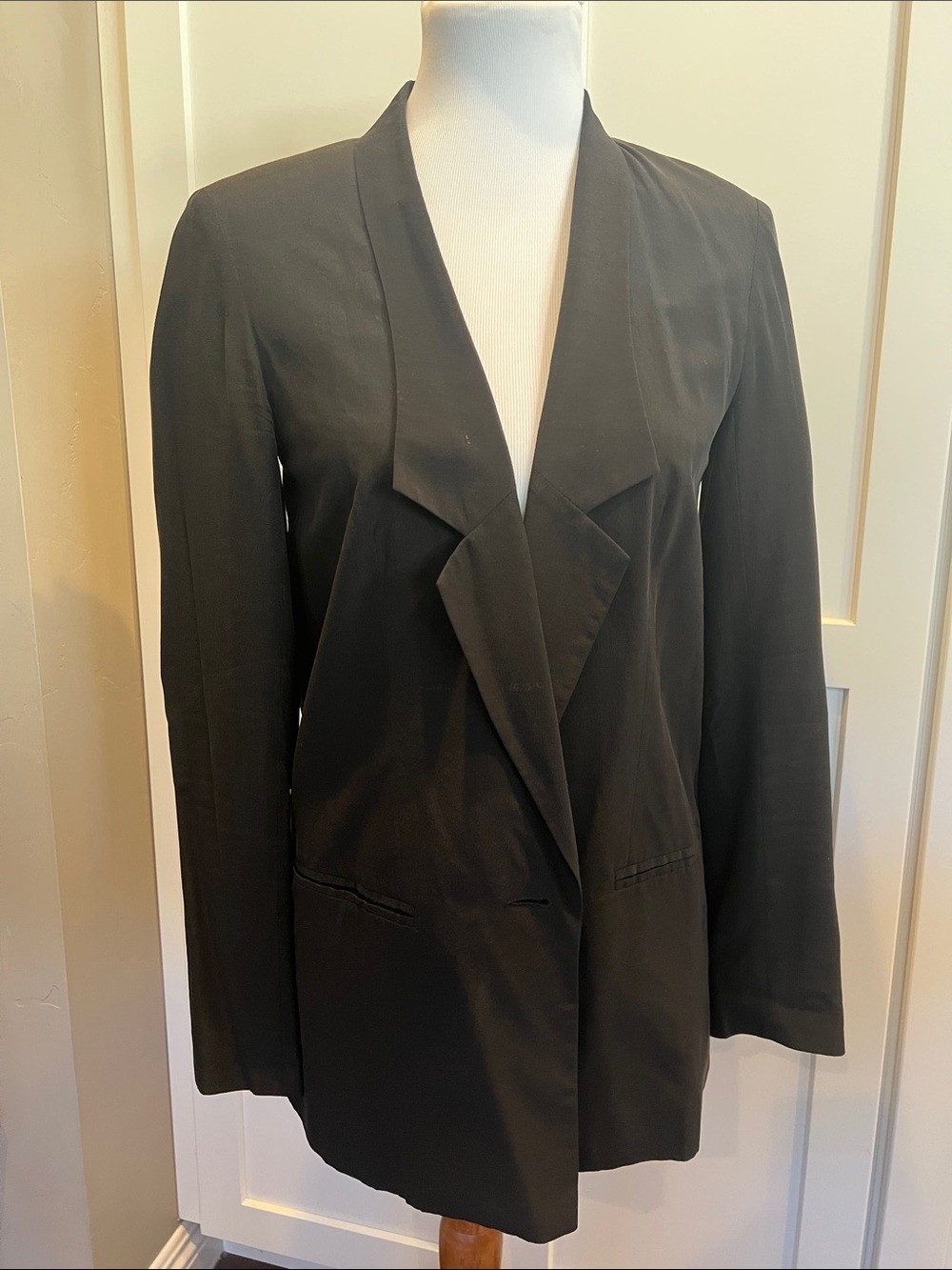 ASOS DESIGN 100% Silk Tailored Blazer Jacket Black 4 Excellent Condition